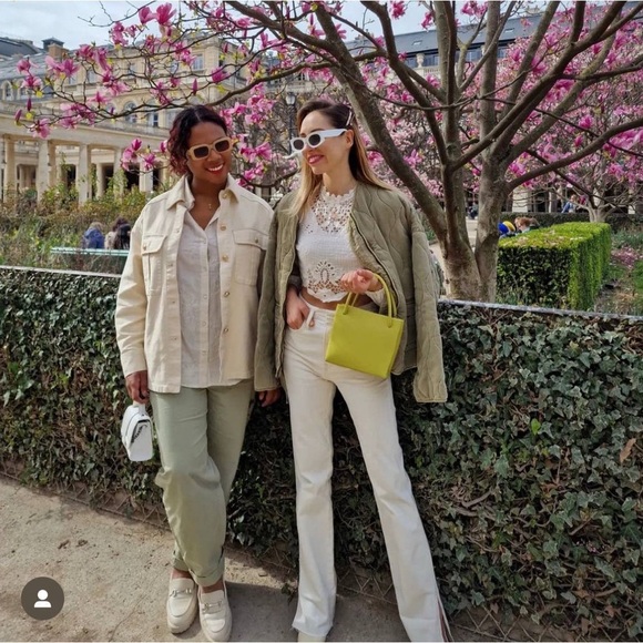 🦋 Bloggers Favorite 🦋 NWT Zara Embroidered Top Size L - Picture 12 of 16